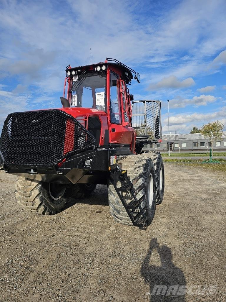 Komatsu 895 Kihordók