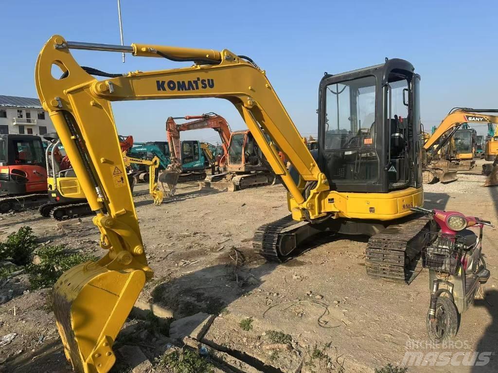 Komatsu PC 40 Lánctalpas kotrók