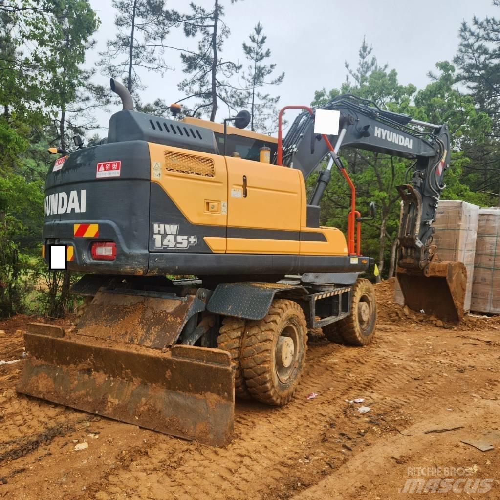 Hyundai HW 145 Gumikerekes kotrók
