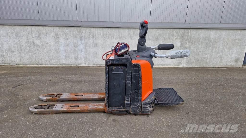 BT LPE 250 Elektromos targoncák