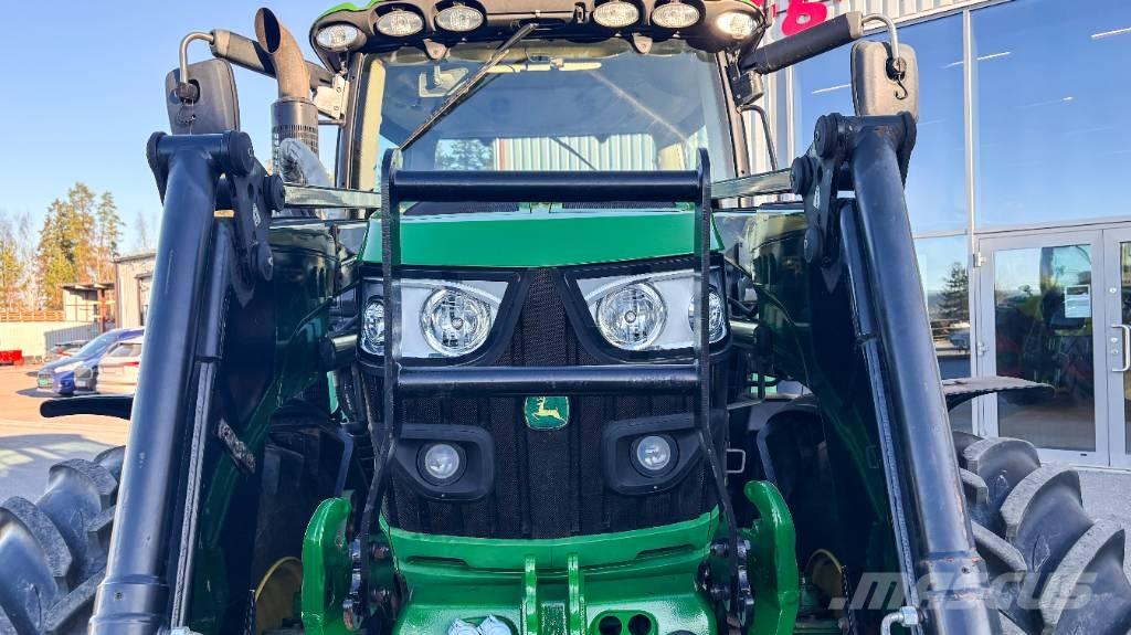 John Deere 6125 R Traktorok