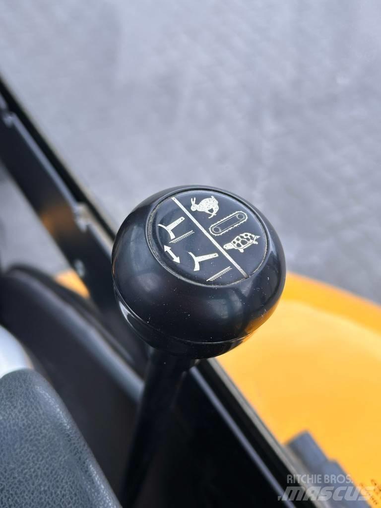 JCB 8030 ZTS Mini kotrók < 7t