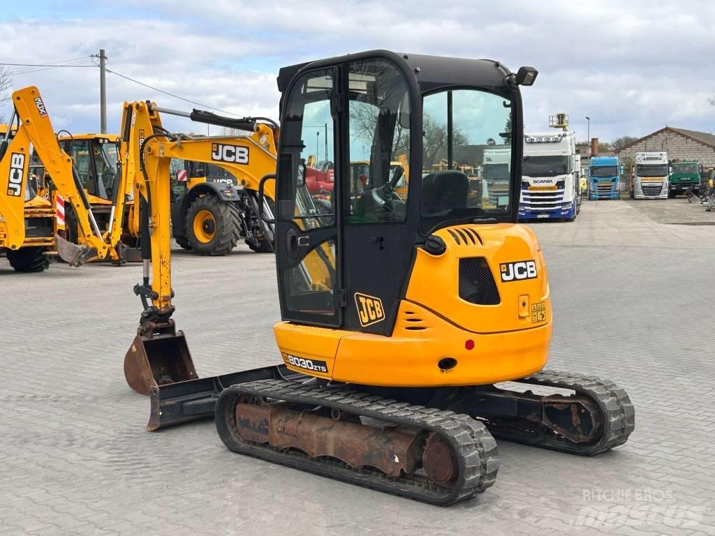 JCB 8030 ZTS Mini kotrók < 7t