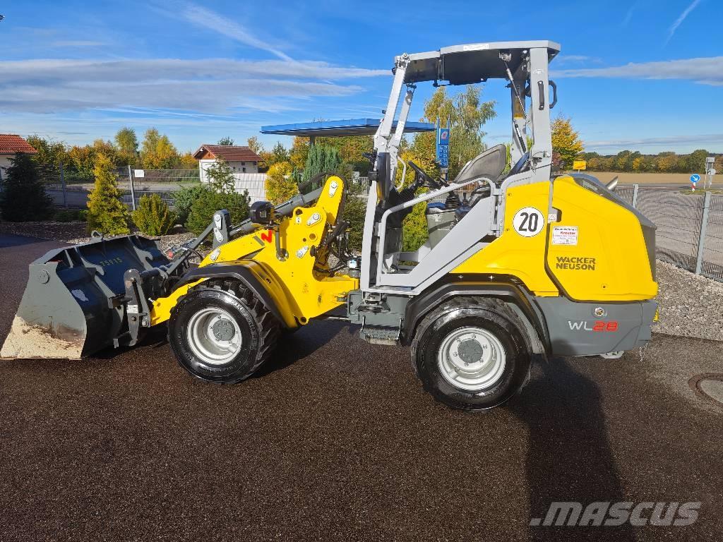 Wacker Neuson WL 28 Gumikerekes homlokrakodók