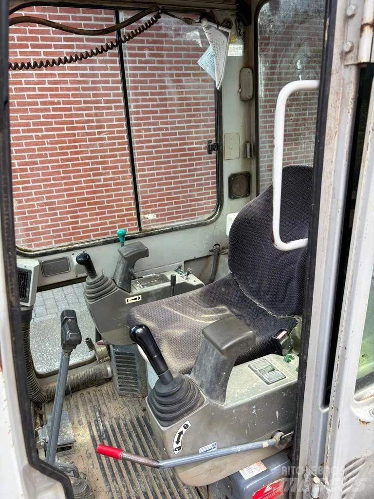 Takeuchi TB 016 Mini kotrók < 7t