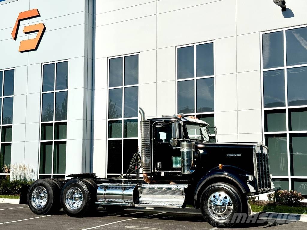 Kenworth W 900 Nyergesvontatók