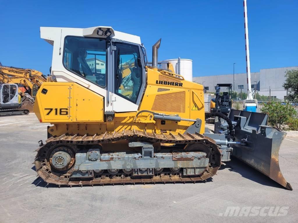 Liebherr PR 716 XL lánctalpas dózerek