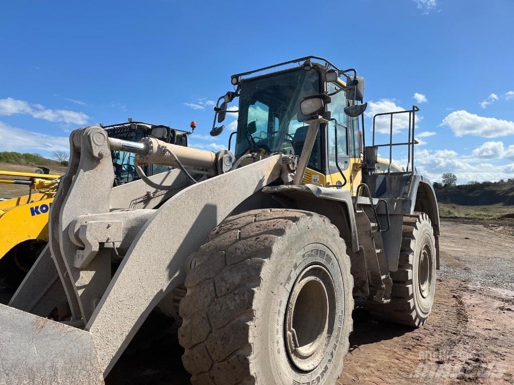 Komatsu WA 470 Gumikerekes homlokrakodók