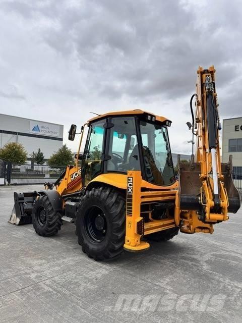 JCB 3 CX PRO Kotrórakodók
