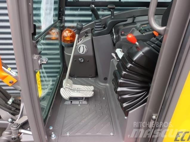 Volvo EC 18 E Mini kotrók < 7t