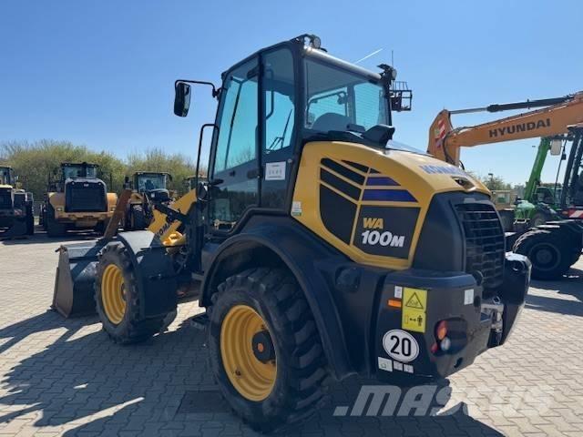 Komatsu WA 100 M Gumikerekes homlokrakodók