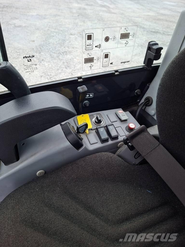 Kubota KX019-4 Mini kotrók < 7t