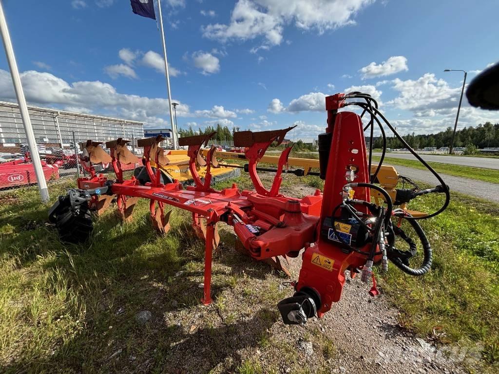 Kuhn Vari-Master 153 Váltvaforgató ekék