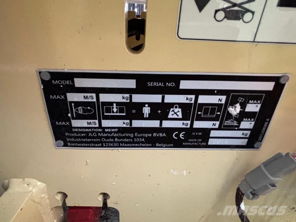 JLG 2032 ES Ollós emelők