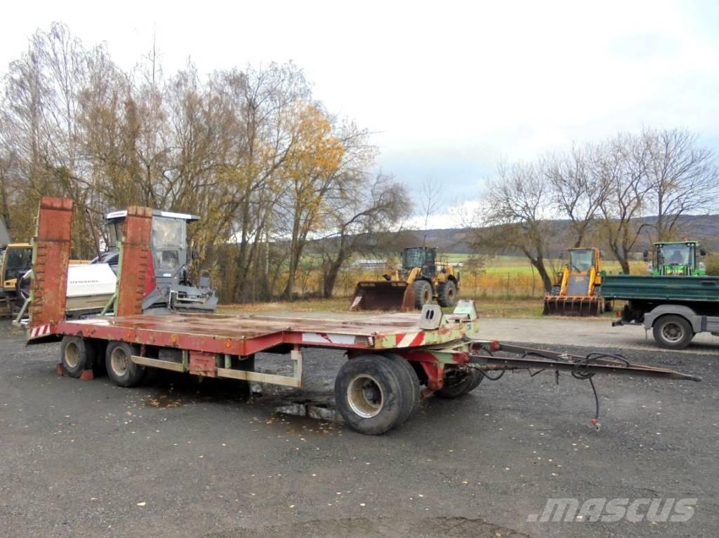 Goldhofer TU 3 Mélybölcsős