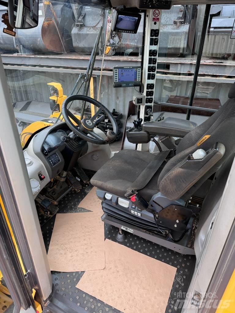 Volvo L 150 H Gumikerekes homlokrakodók