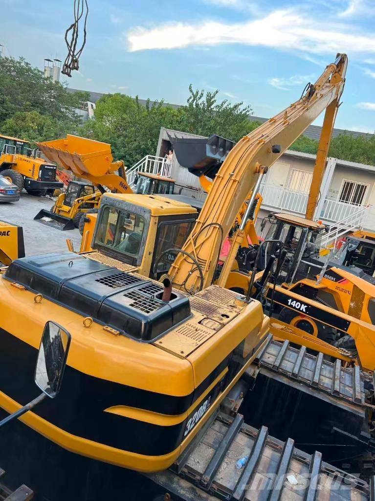 CAT 320 B L Kétéltű markolók
