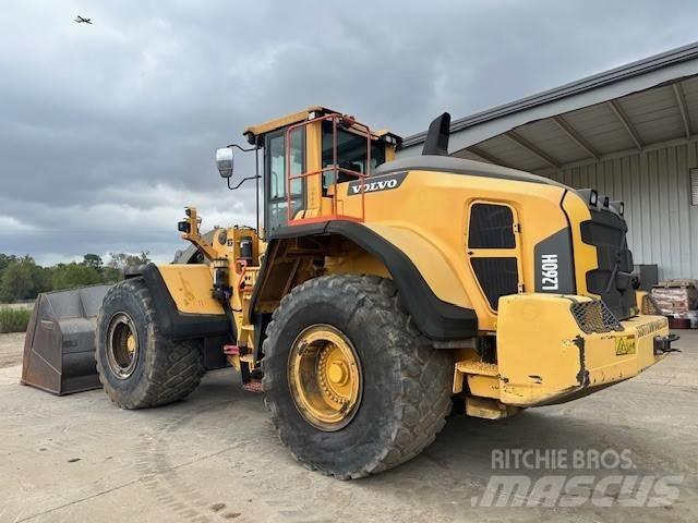 Volvo L 260 H Gumikerekes homlokrakodók