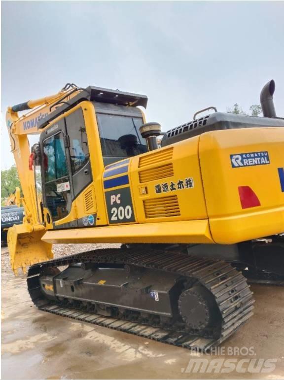 Komatsu PC 200-8N1 Lánctalpas kotrók