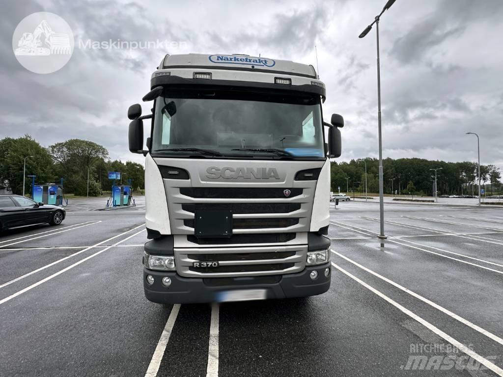 Scania R 370 Dobozos teherautók