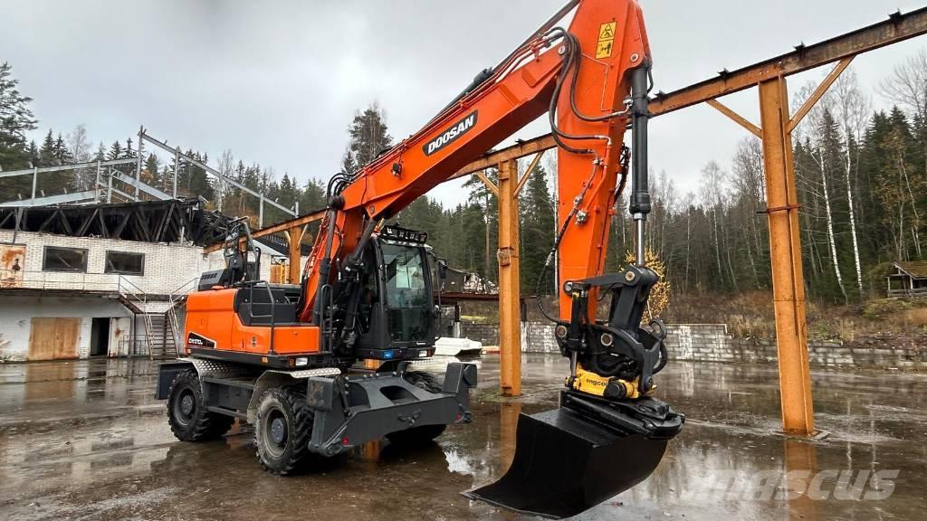 Doosan DX 170 W Gumikerekes kotrók
