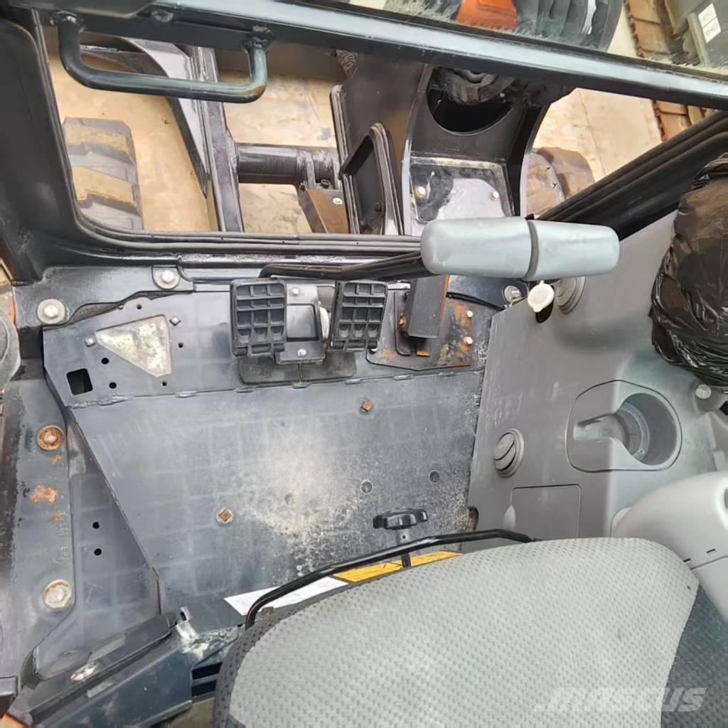 Hitachi ZX 55 UR Mini kotrók < 7t