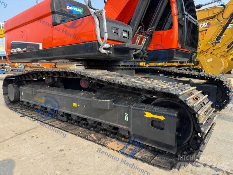 Doosan DX 225 LC-9C Lánctalpas kotrók