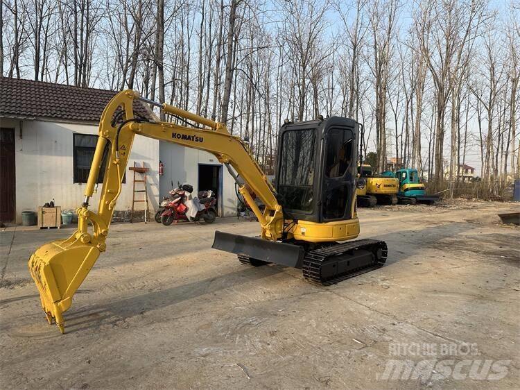 Komatsu PC35 Mini kotrók < 7t