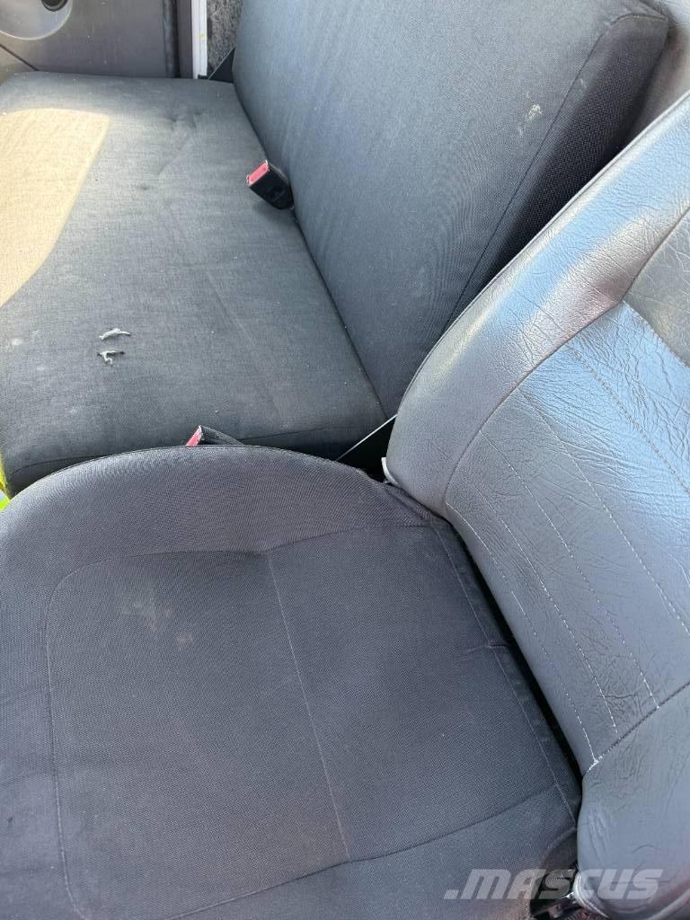 Freightliner M2 Hulladék szállítók