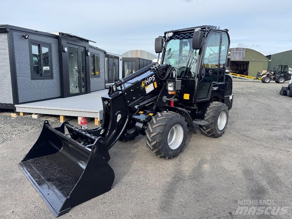  HPS 780T Gumikerekes homlokrakodók