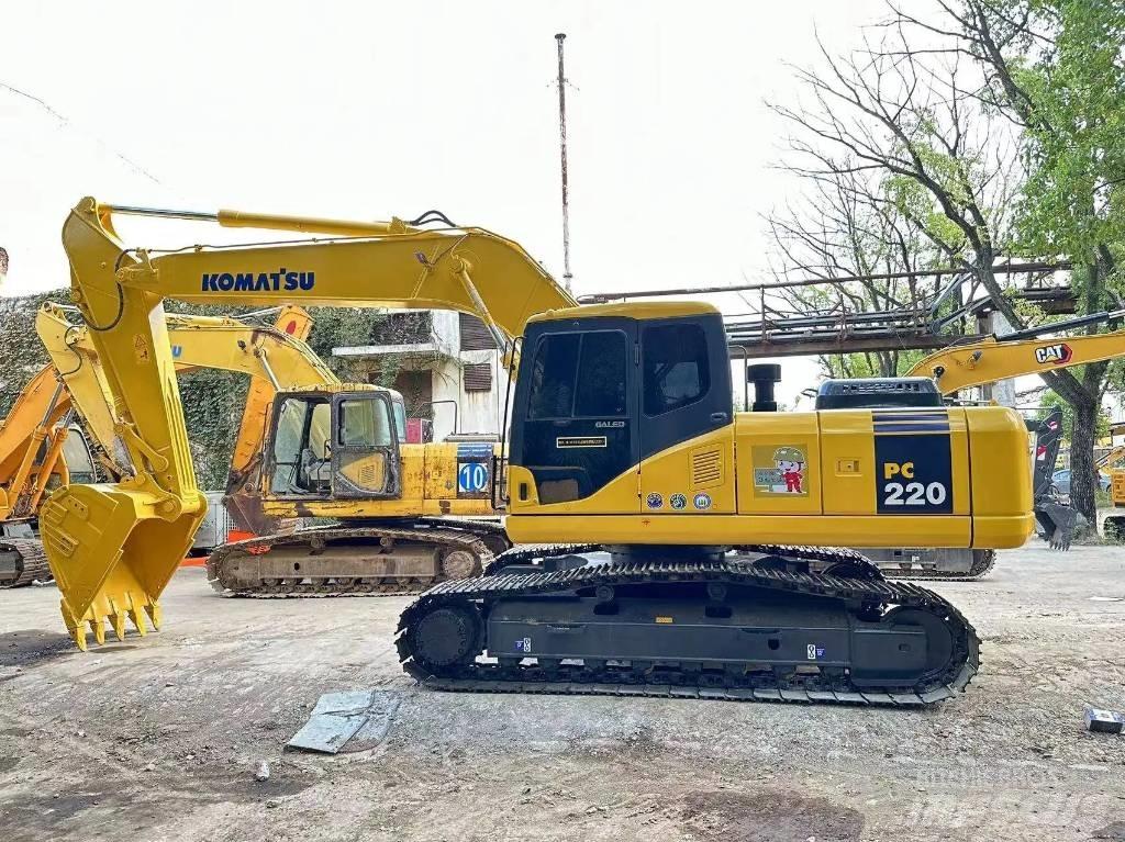 Komatsu PC 220-7 Lánctalpas kotrók