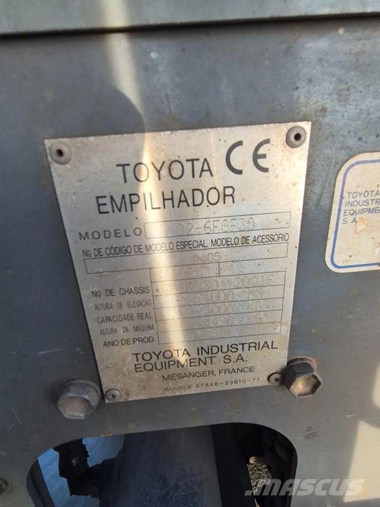 Toyota 02-6fgf30 Gázüzemű targoncák
