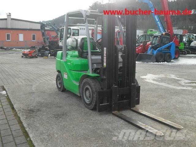 Cesab M 325 G Gázüzemű targoncák