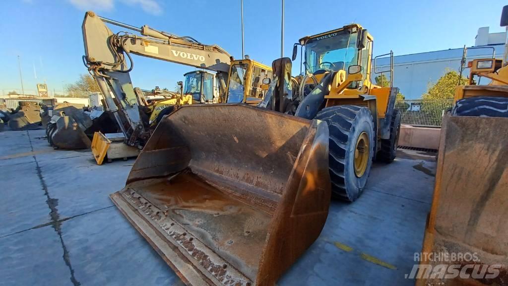 Volvo L 150 F Gumikerekes homlokrakodók