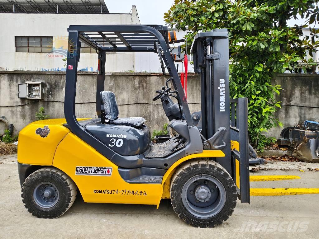 Komatsu FD30 Dízel targoncák
