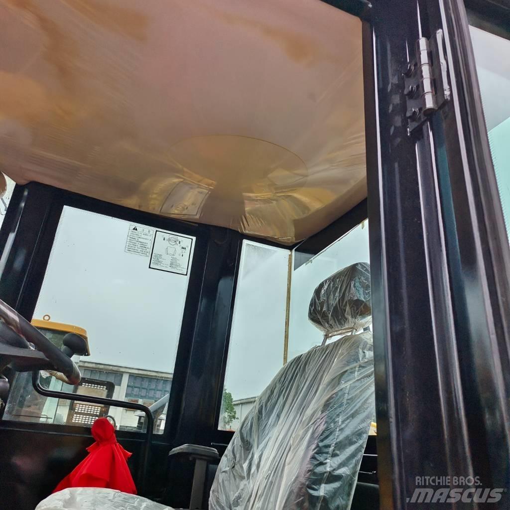 CAT 966H Gumikerekes homlokrakodók