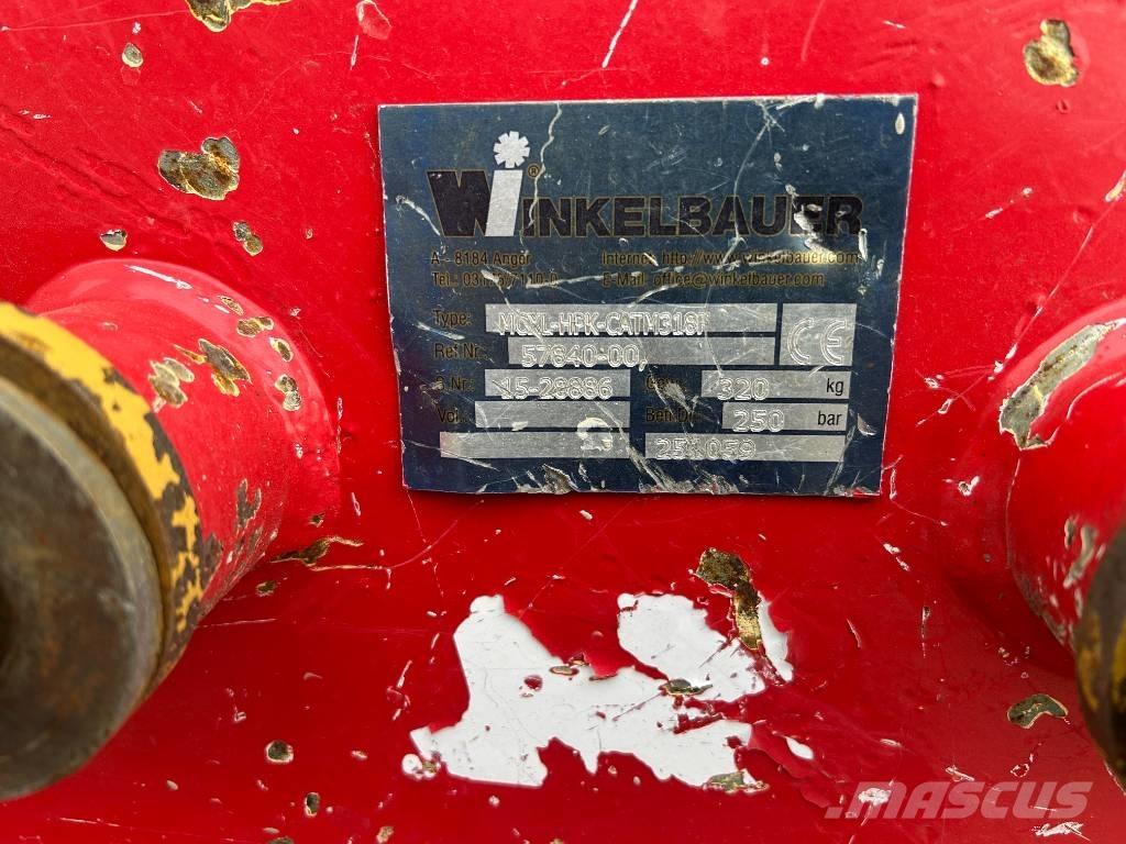 Ammann AV130X Ikerdobos hengerek