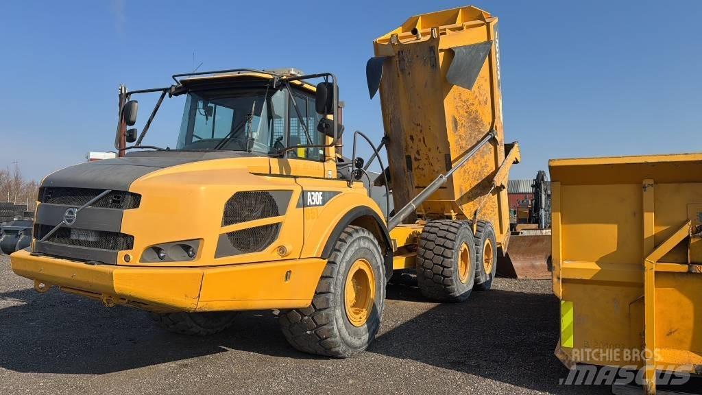 Volvo A 30 F Csuklósdömperek