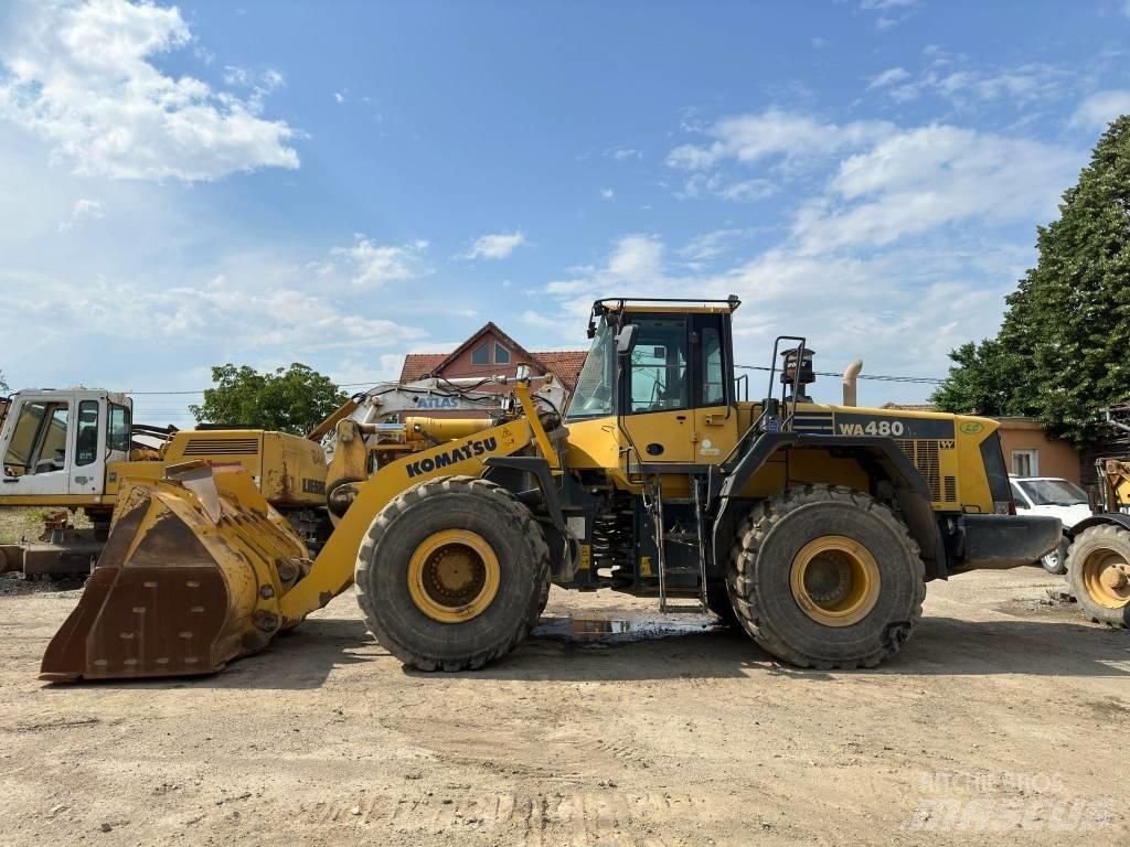 Komatsu WA 480-6 Gumikerekes homlokrakodók