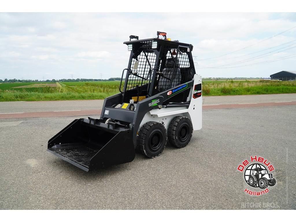Eurotrac SK35E Gumikerekes homlokrakodók