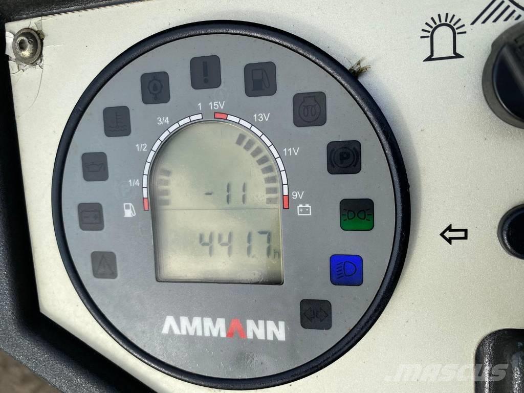 Ammann ARX 12 Ikerdobos hengerek