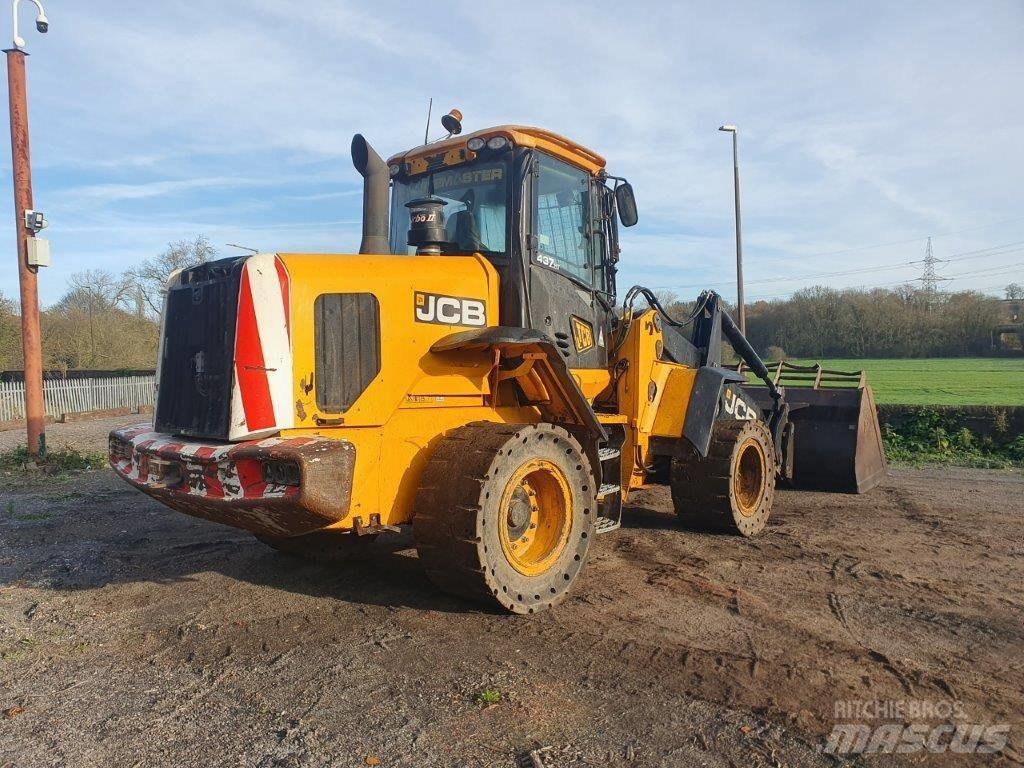 JCB 437 HT Gumikerekes homlokrakodók