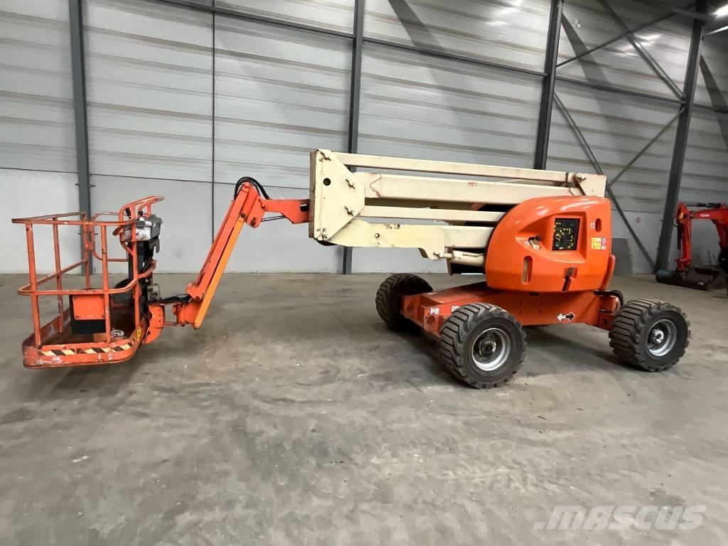 JLG 450 AJ Karos emelők