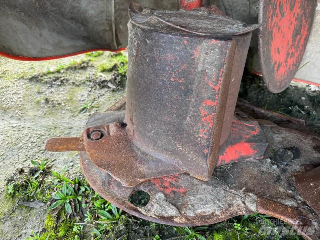 Kuhn GMD 3511 FF Kaszák