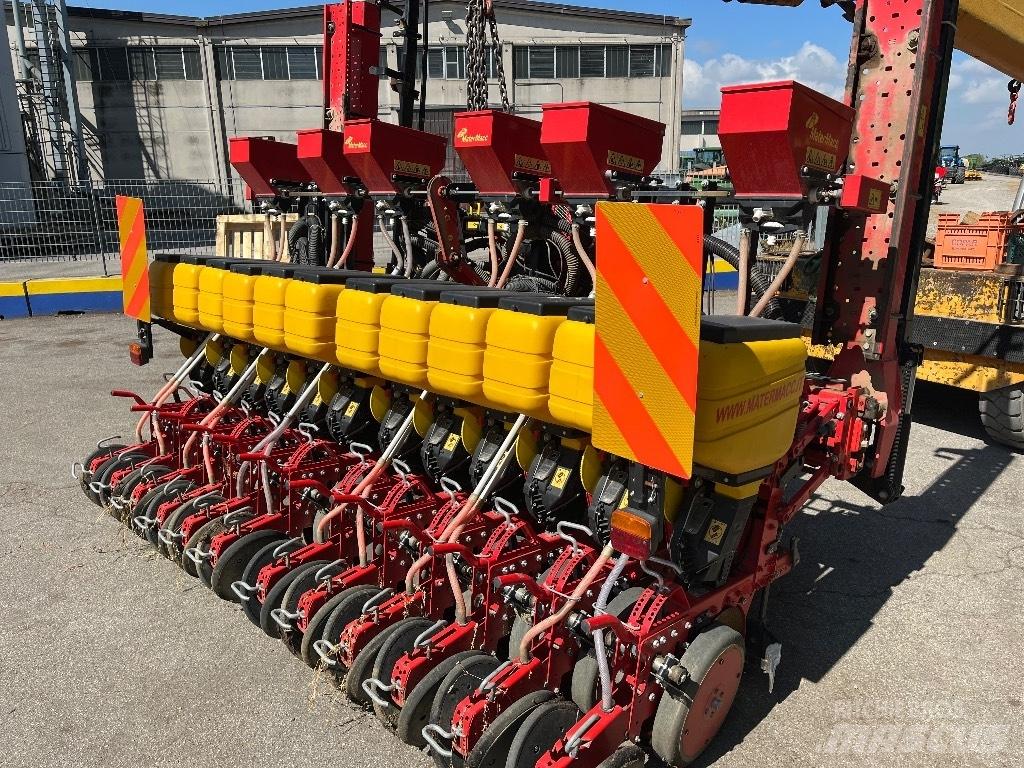MaterMacc MS 8230 Precíziós vetőgépek