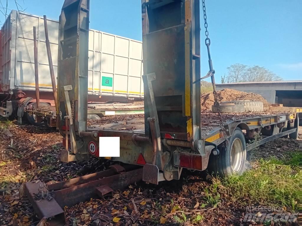 Bertoja Condor 200 Járműszállító pótkocsik
