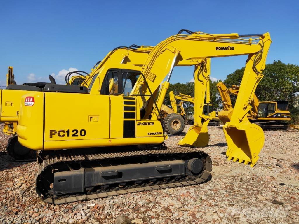Komatsu PC120-6 Közepes (midi) kotrók 7 t - 12 t