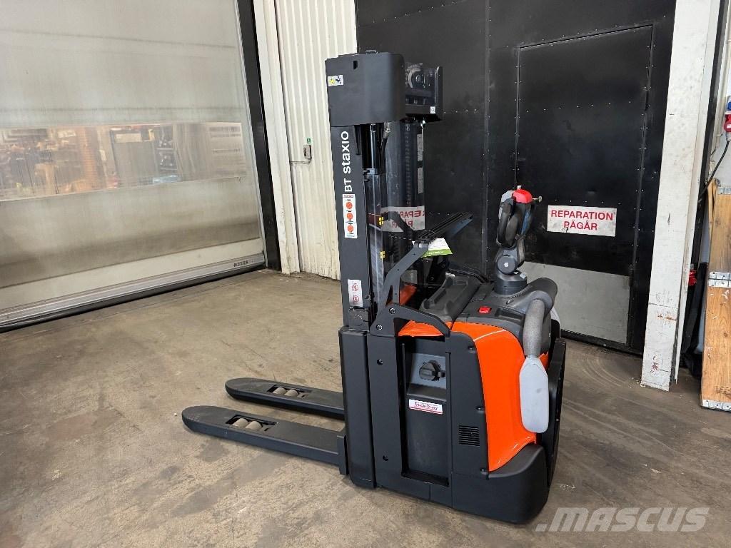 Toyota SPE140L Gyalogkíséretű targonca