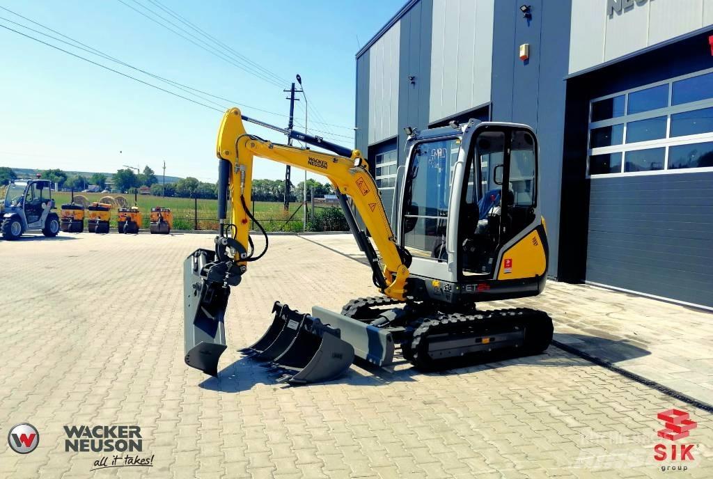 Wacker Neuson ET24 Lánctalpas kotrók