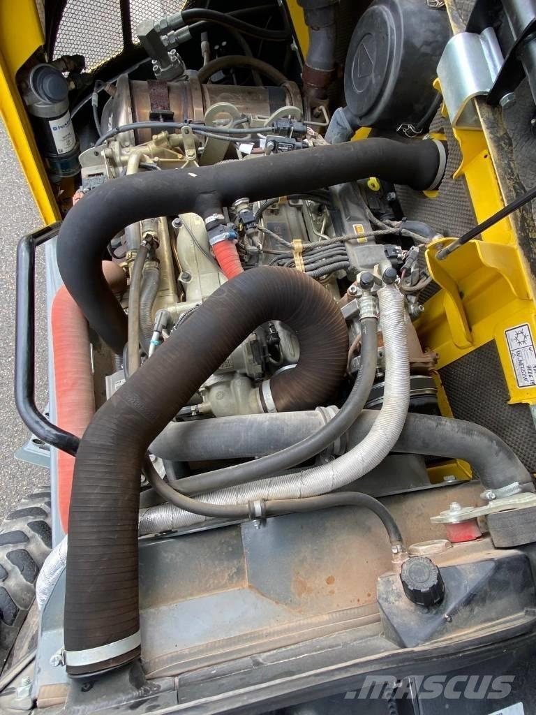 Wacker Neuson EW 100 Gumikerekes kotrók